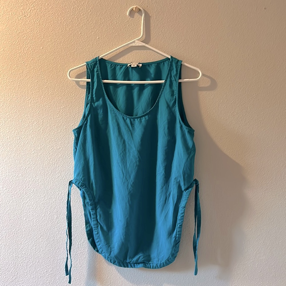 Blue tank top